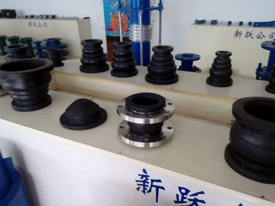 新躍三元乙丙橡膠接頭性能特點